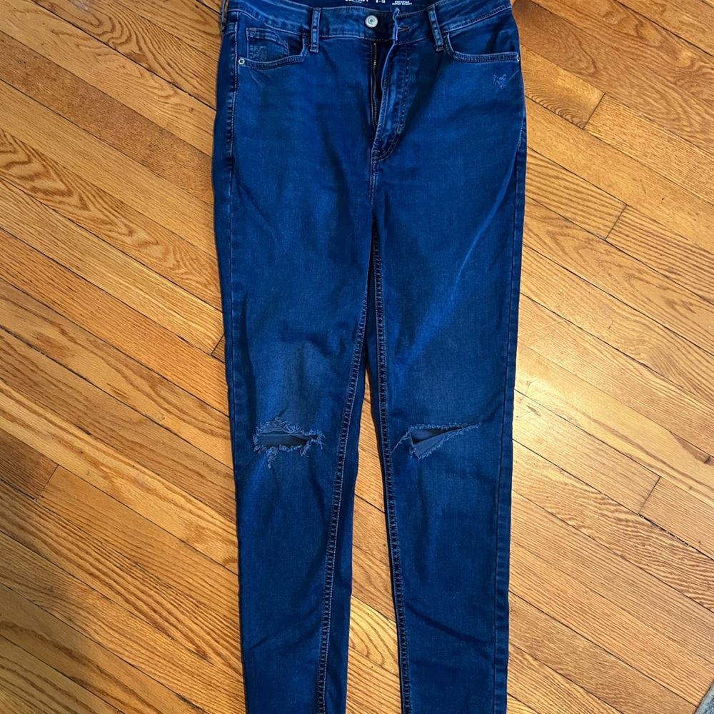 Old "Navy - Fits You - Always Fits- RockStar Jeggings - sizes 8-12